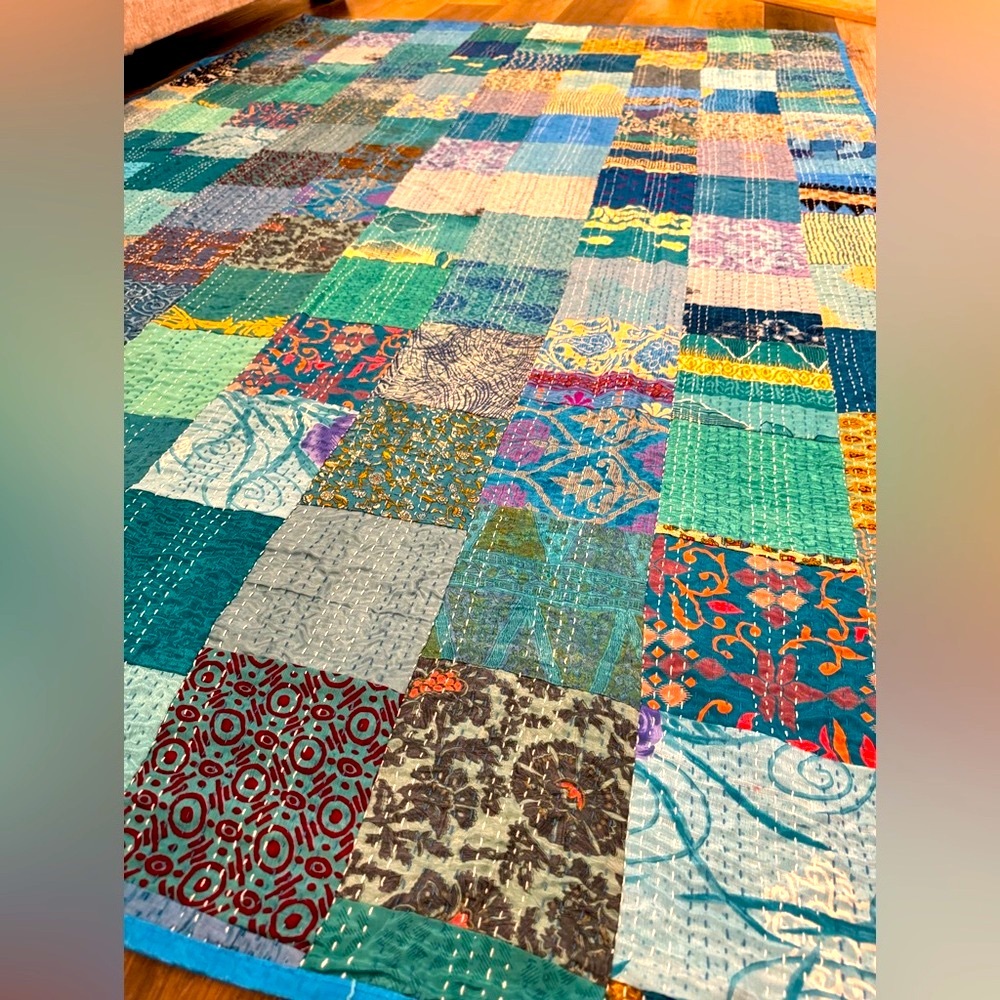 Patchwork Quilt in Blue and Green Tones - Picture 2 of 6